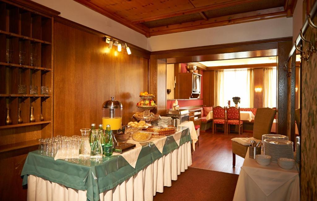 Pension Ebnerwirt Eben Im Pongau Exterior photo