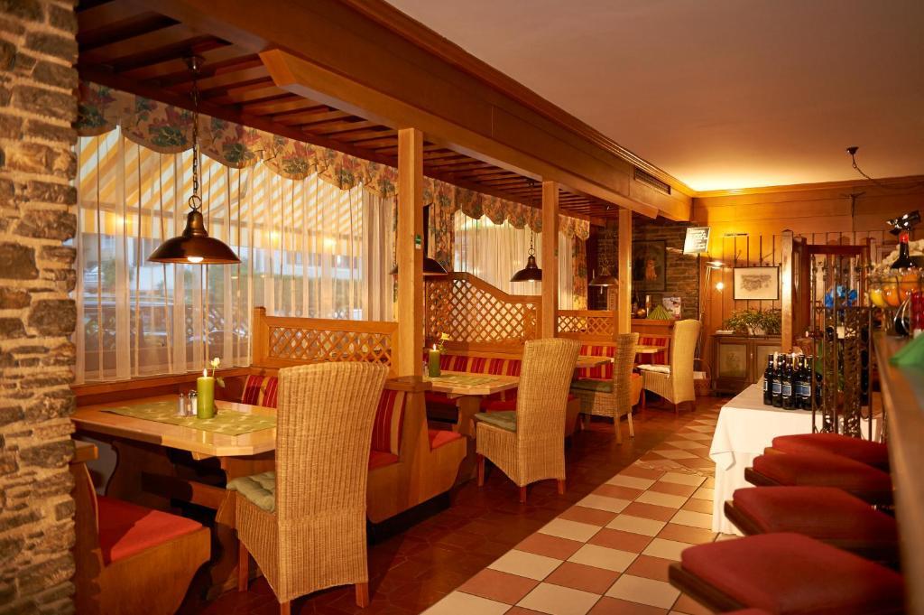 Pension Ebnerwirt Eben Im Pongau Exterior photo